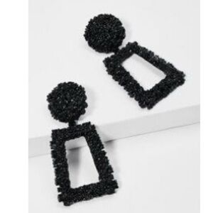Elegant Black Beaded Earrings